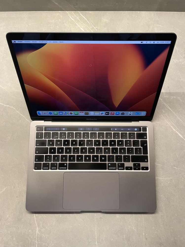 MacBook Pro 2020 i5 16gb 512 - Touchbar