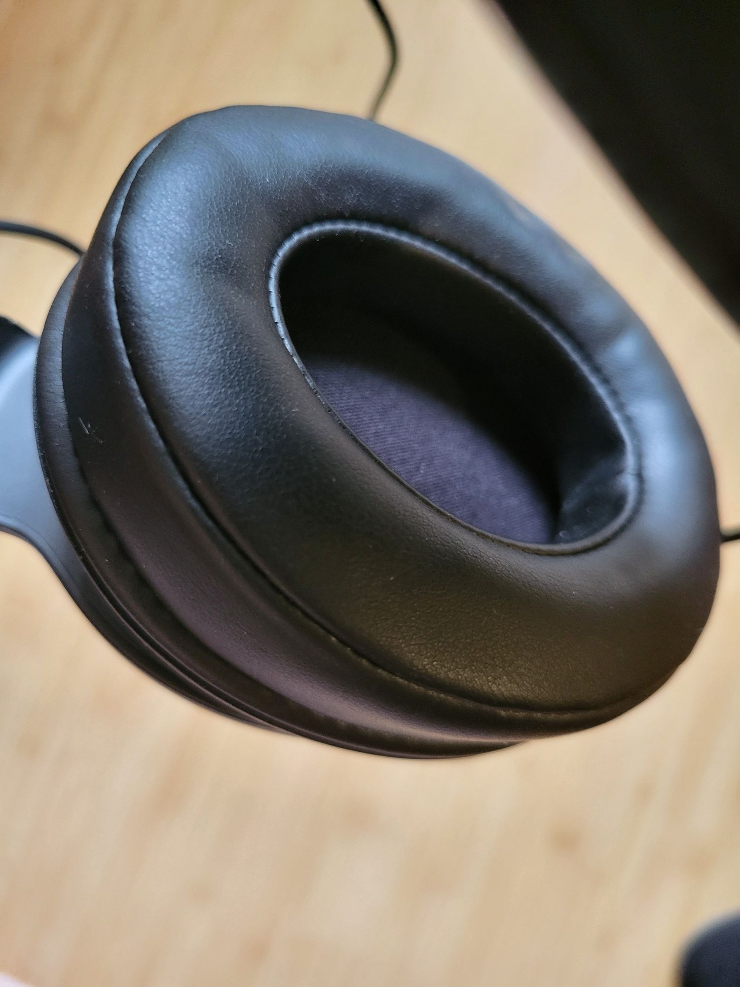 Наушники RAZER Kraken X Lite