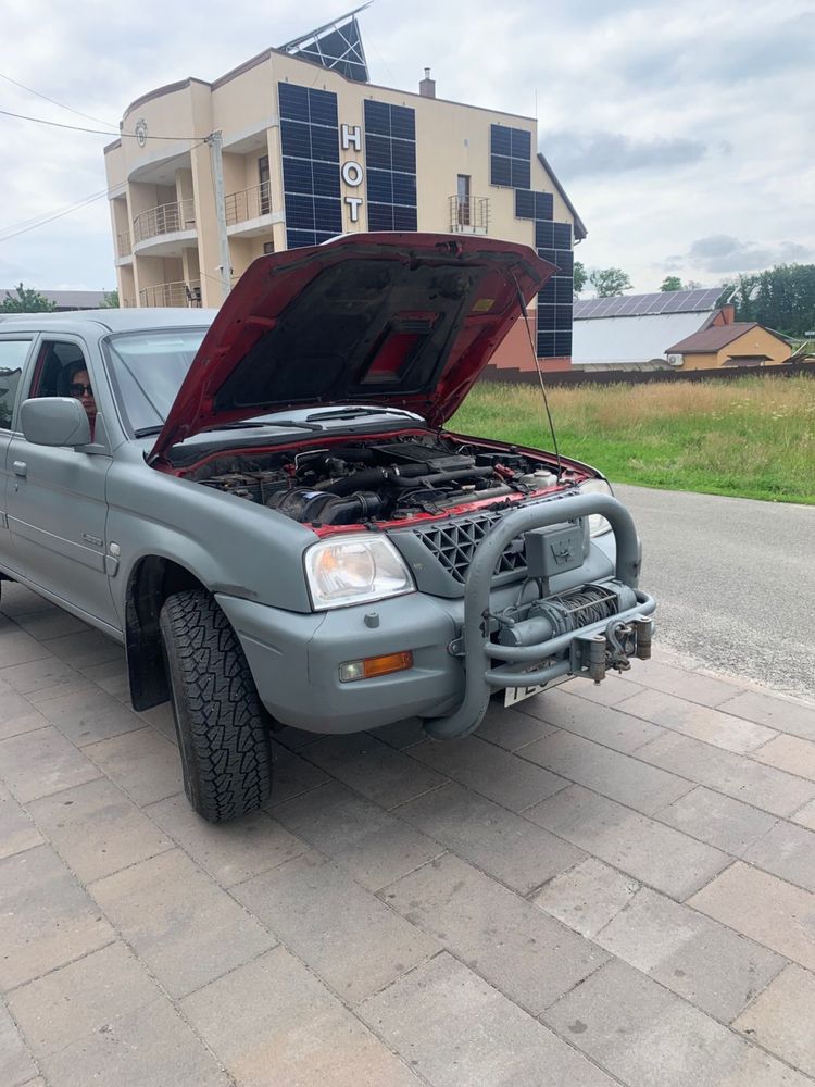 Mitsubishi L200 2002р