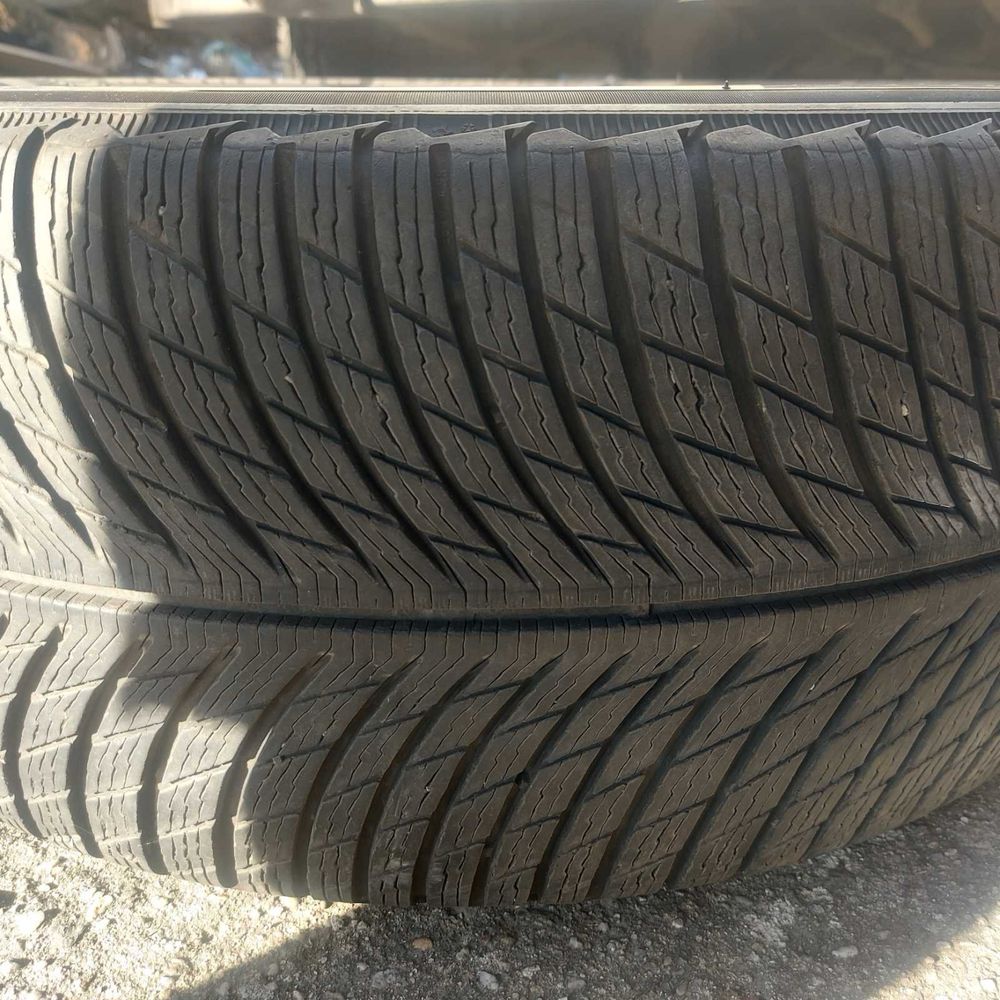 Michelin Pilot Alpin 5 SUV 275/50 R20