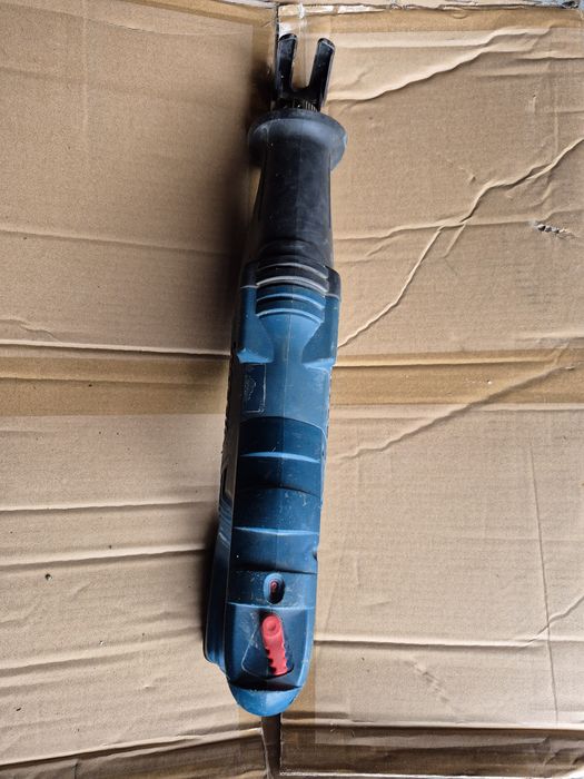 Lisica Bosch GSA 18v LI professional