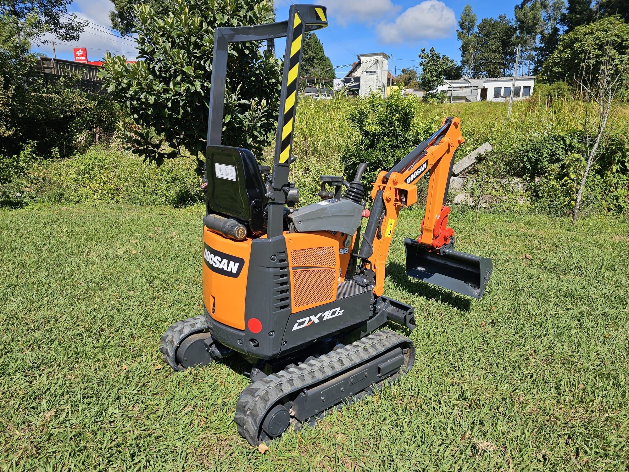 Mini escavadora doosan 1 tn