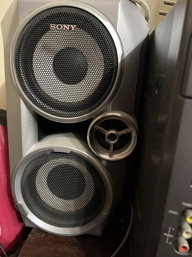 Музыкальный центр Sony MHC-RG33