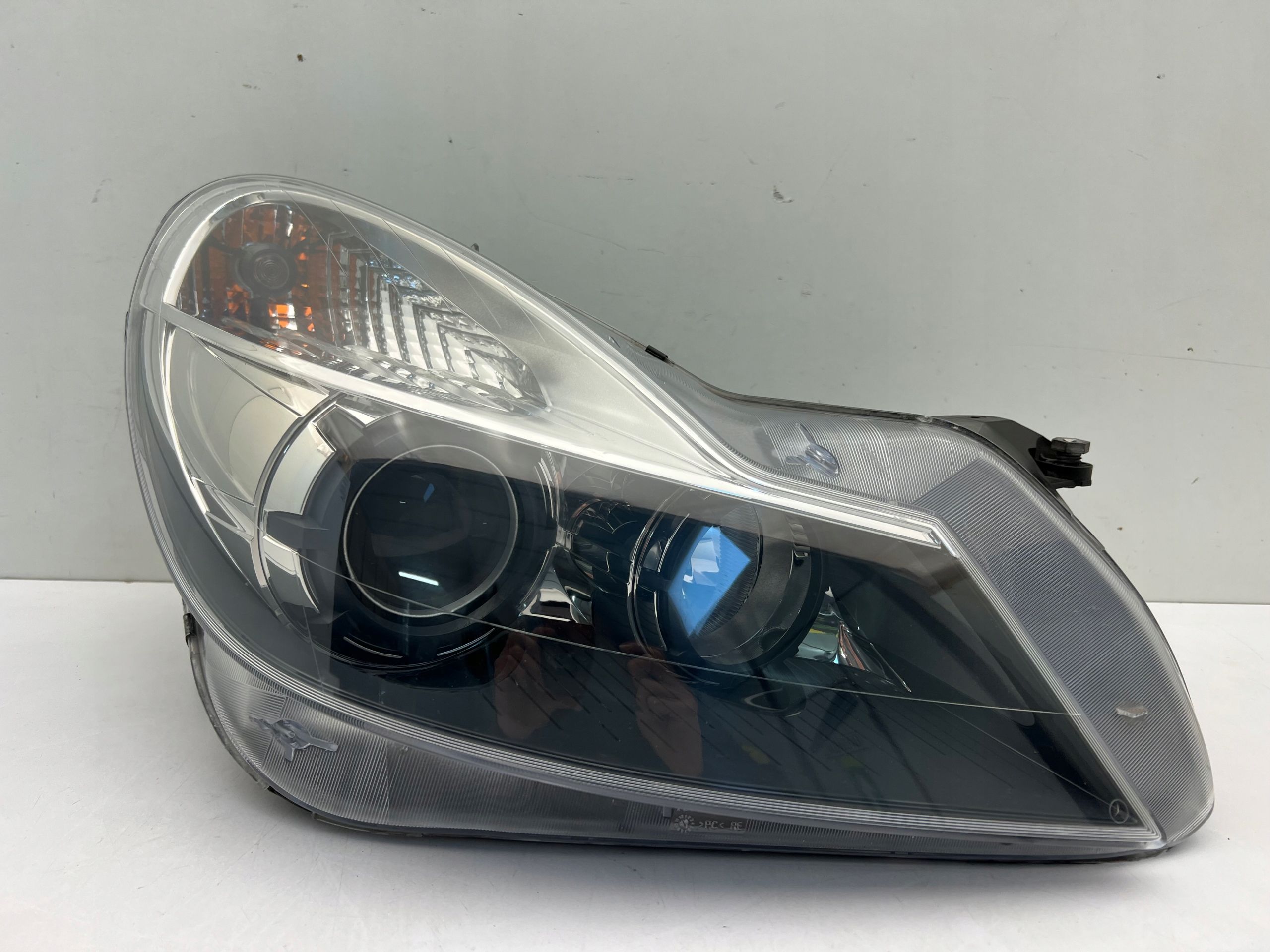 Mercedes SL Lift W230 A230 Amg Lampa Przednia Prawa Xenon