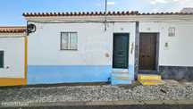 Moradia T2 para venda