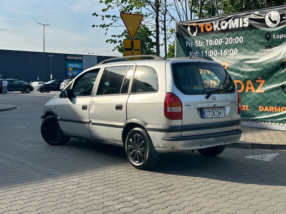 Opel Zafira 1.6 LPG 2002 rok 7 osobowy długi opłaty