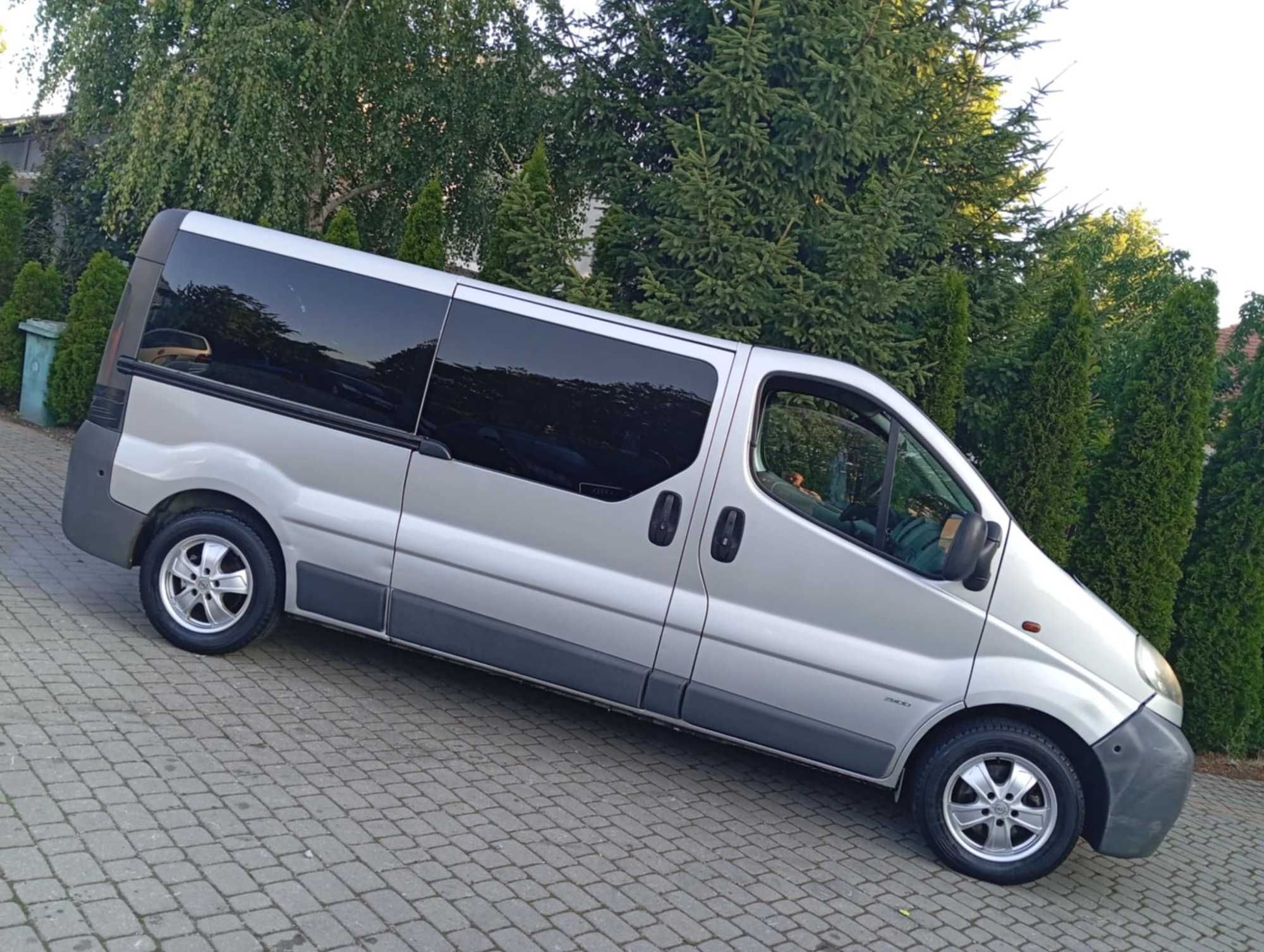 Ładne/Vivaro/Long/1.9/Diesel/8-Osób/Klima/Hak/Sprawne/Zarejestr/