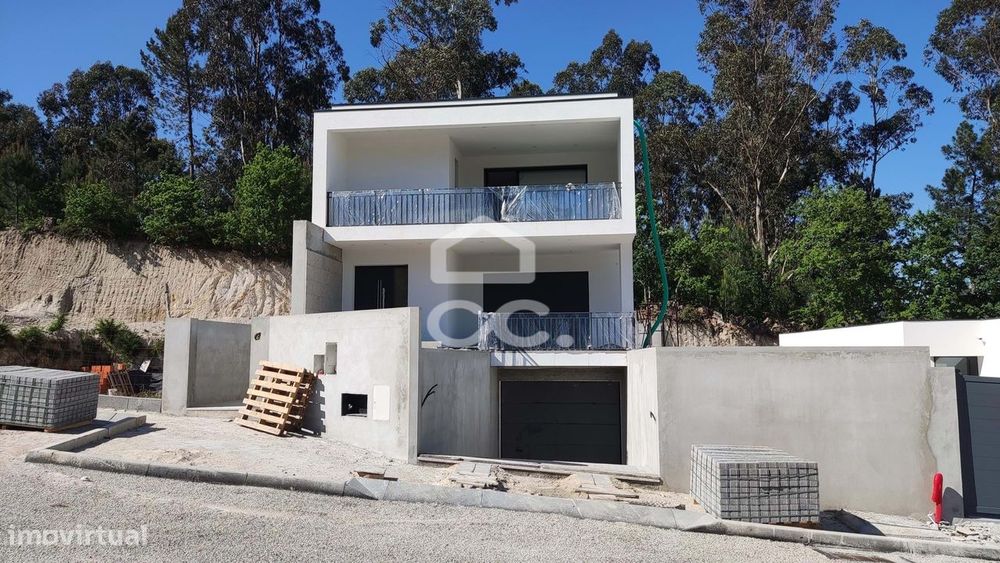 Moradia V3 NOVA, Macieira, Lousada