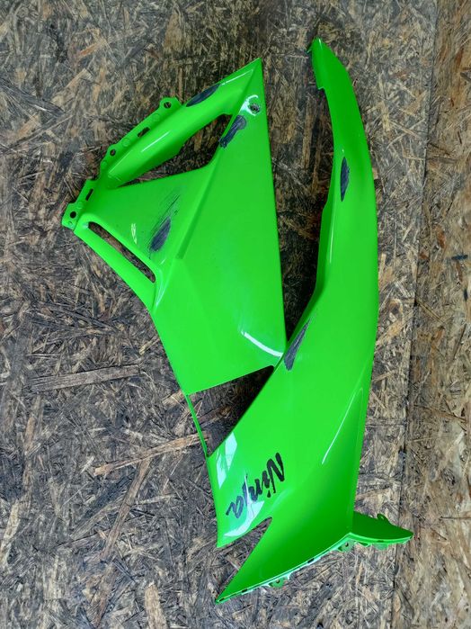 Kawasaki Ninja ZX6R 09-12 boczek owiewka boczna oryginał