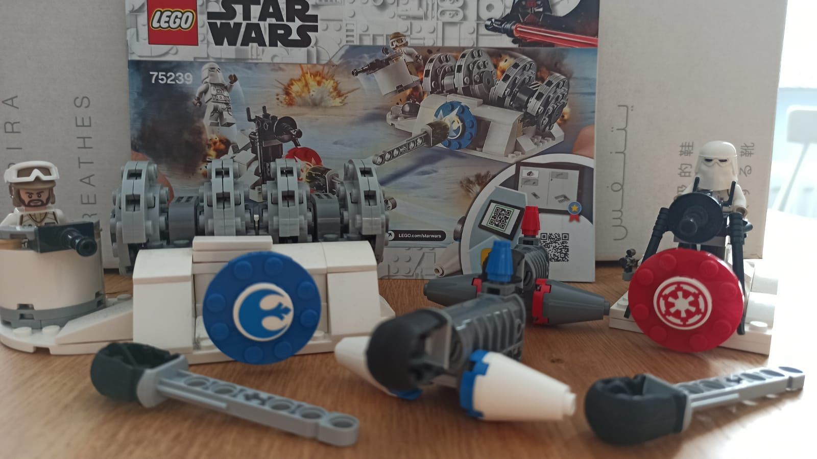 LEGO Star Wars 75239