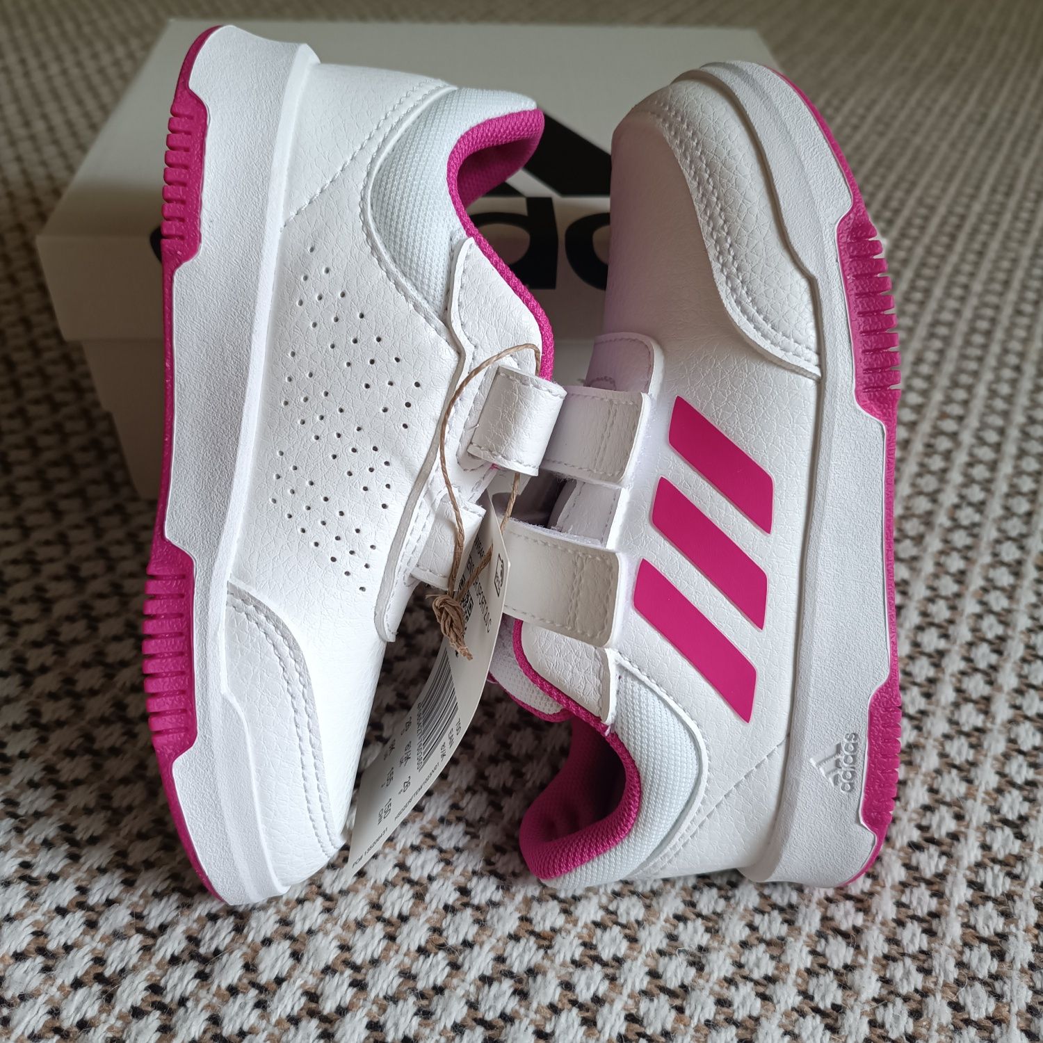 Кросівки Adidas 26 розмір