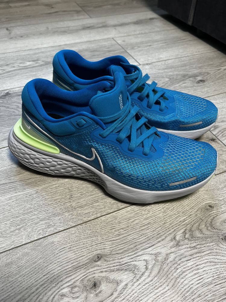 Кросівки Nike zoomx invincible run flyknit