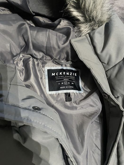 Casaco de carapuco MCKENZIE