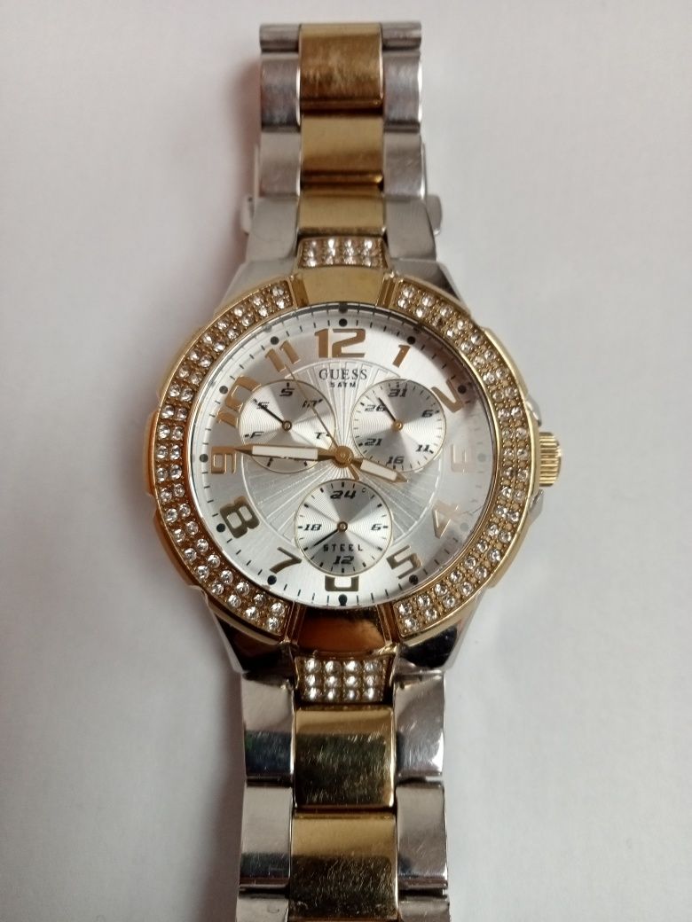 Женские часы GUESS W16563l1