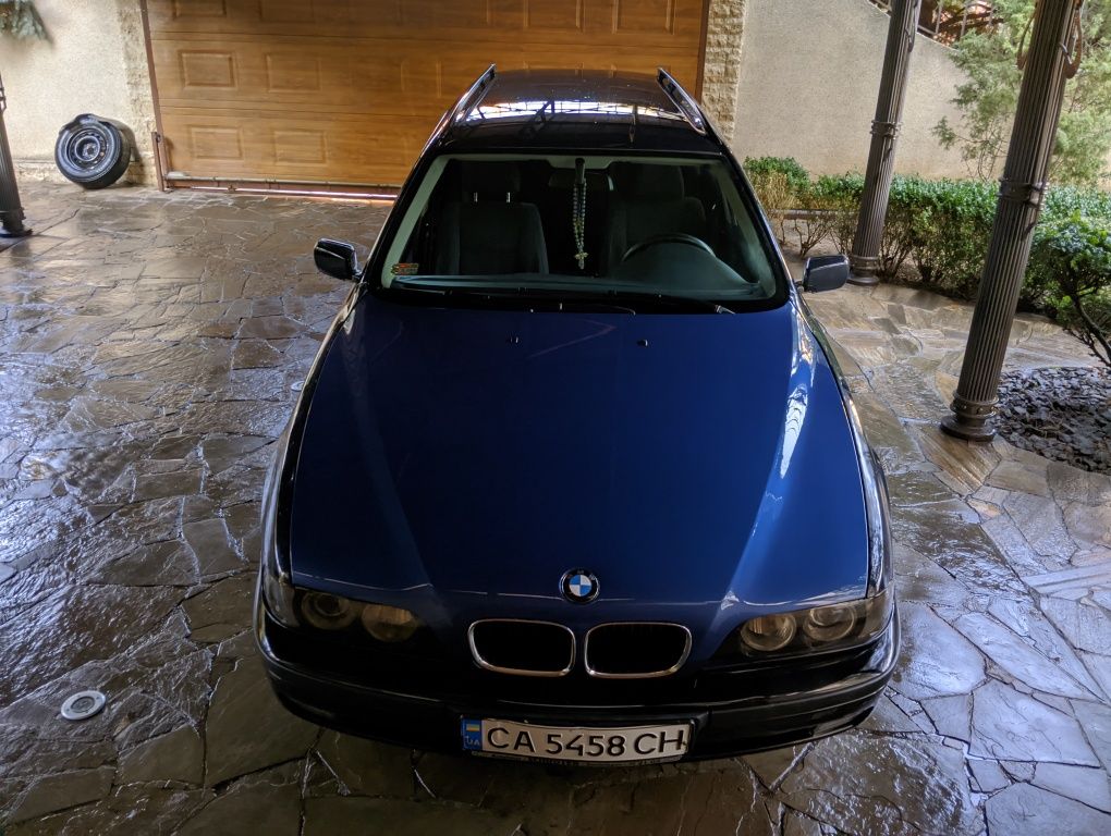 Продам BMW 520i turing 
1999г.в. В 2019 заіхала в Україну . Німецька з