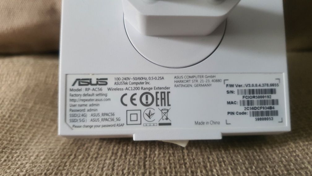 Router Asustek ASUS RP-AC56 Dual band Wireless AC1200