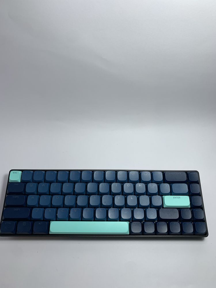 Lowe Keycaps pbt