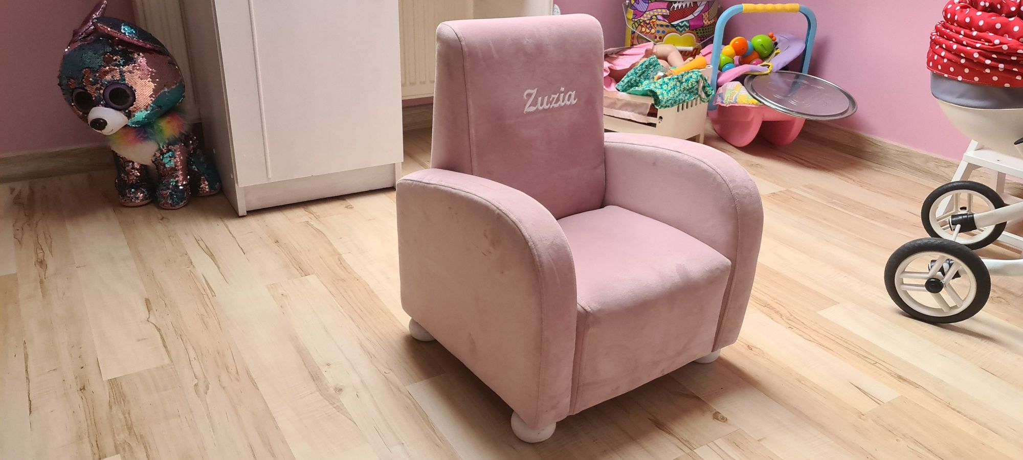 Fotel dziecięcy z imieniem  Zuzia