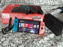 Nintendo Switch OLED - 1 ano de uso - Completo e original