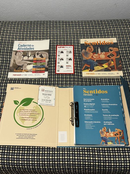 Dossiê do Professor - SENTIDOS 12 - Português