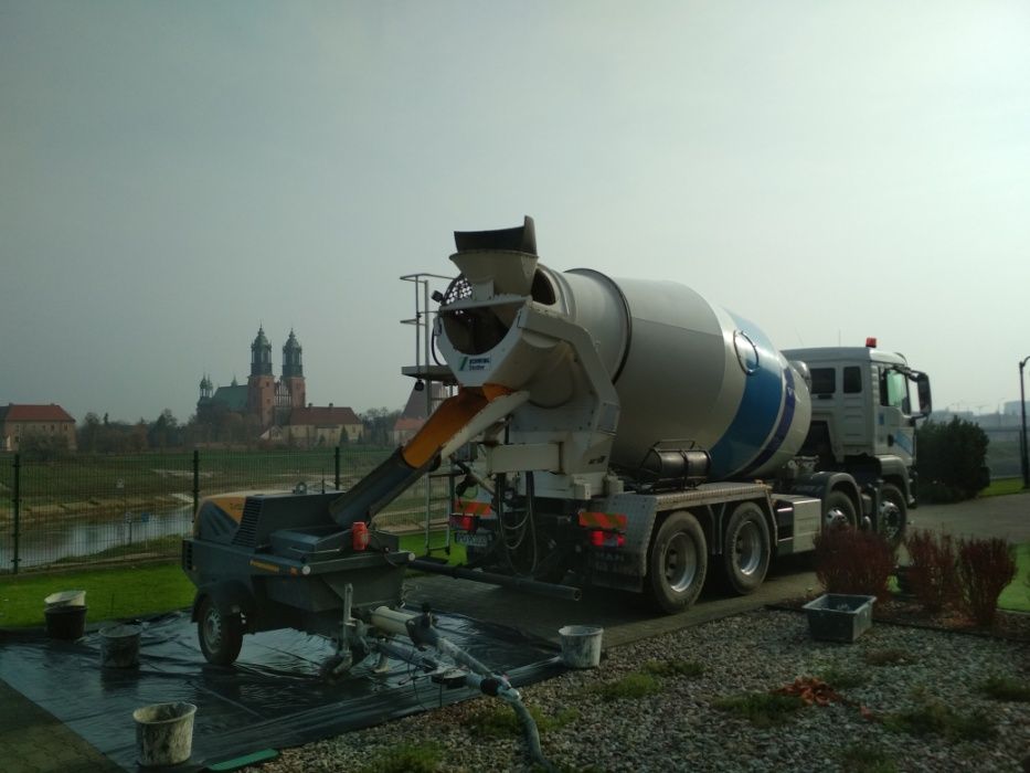 Posadzki anhydrytowe, wylewki na ogrzewanie podłogowe. Kościan