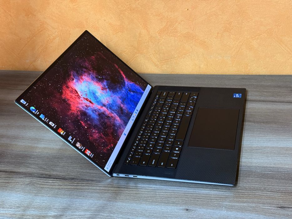Свіжий інженерний Dell Precision 5560(i5-11500/16/T1200/256/FHD IPS)