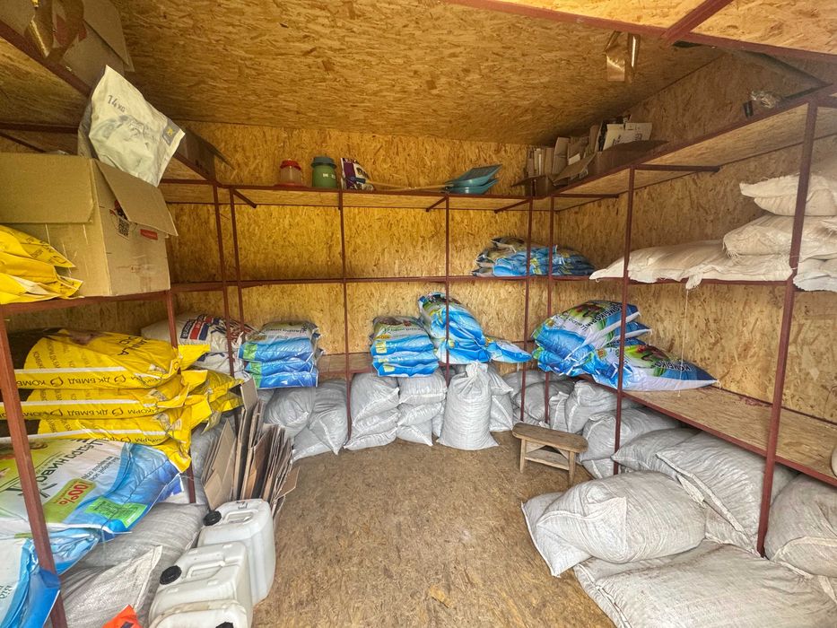 Продаж Магазину зі складом Центр Міста смт Козелець 57м2