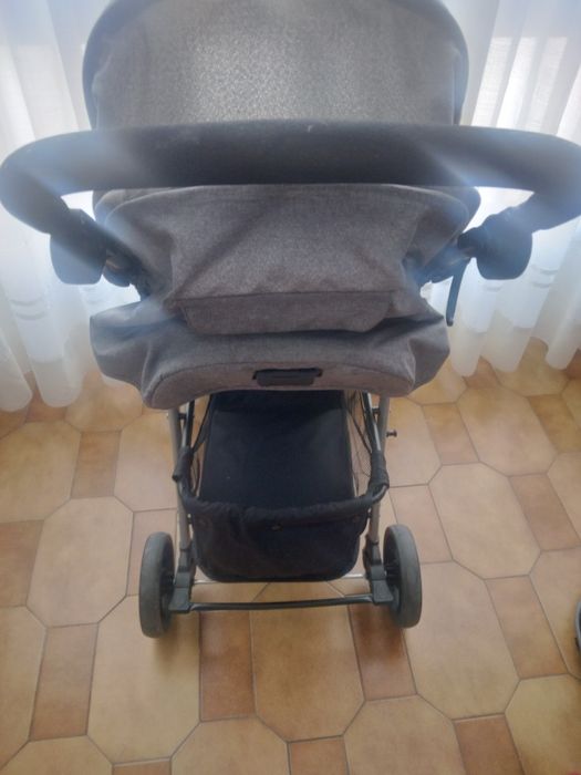 Carrinho de bebé
