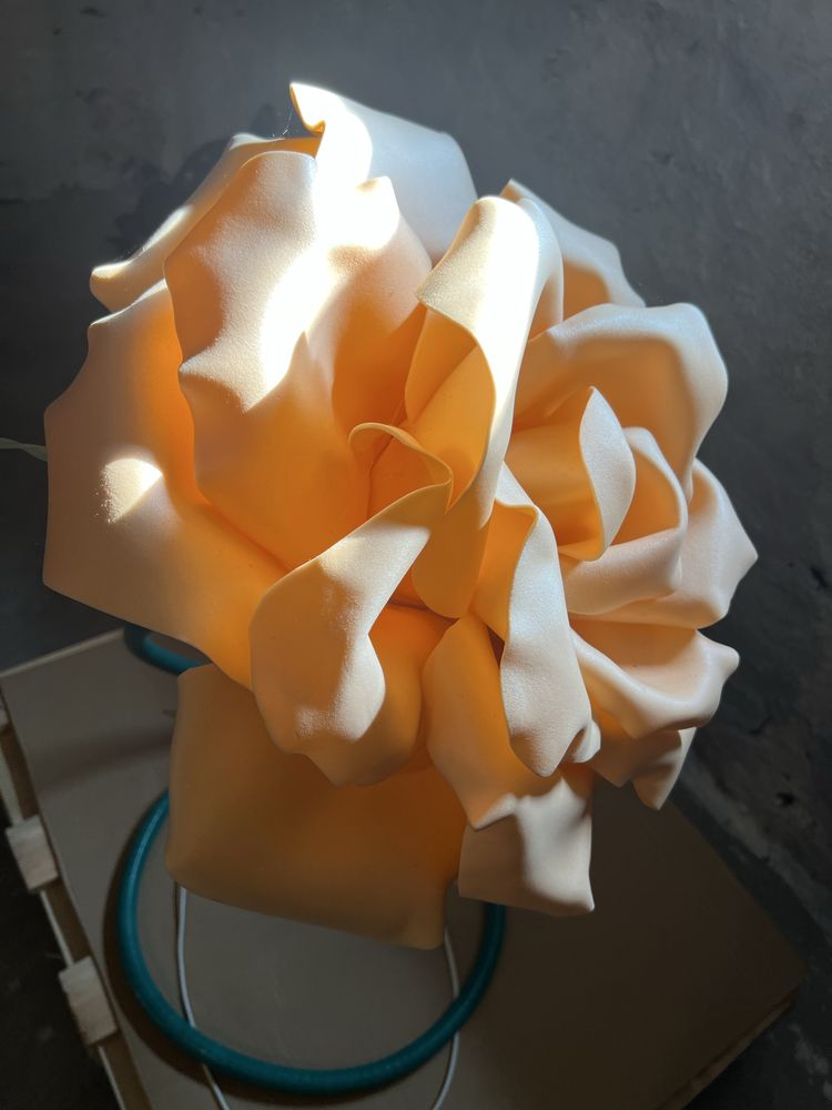 Lampa, recznie robiona - bardzo ladna.