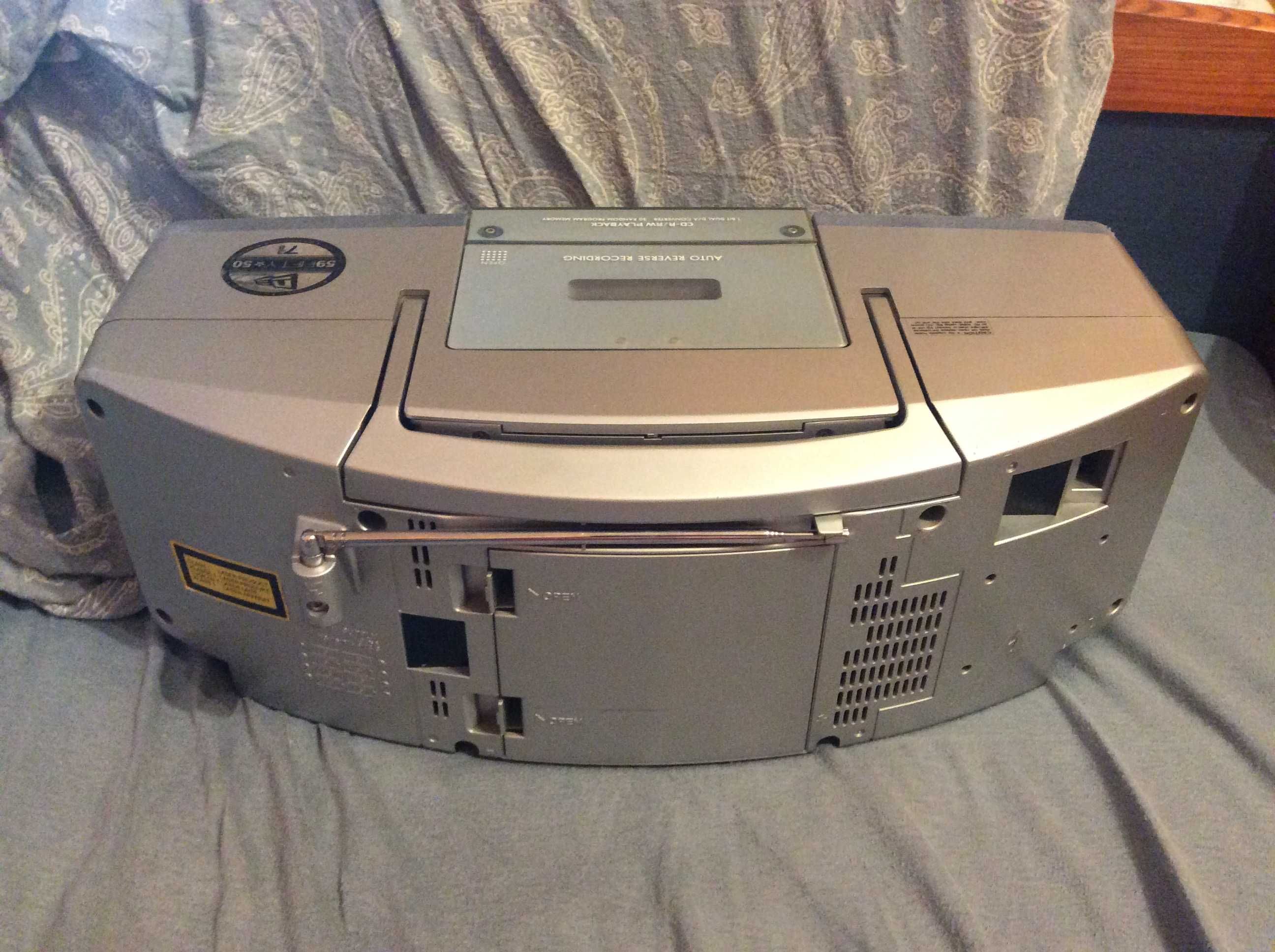 Sprzedam boombox Aiwa radiomagnetofon