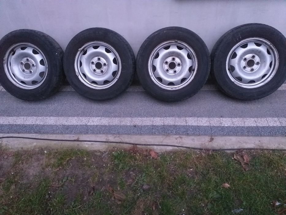 Sprzedam kola VW Crafter i inne,215/65 R16C,cena za kpl.