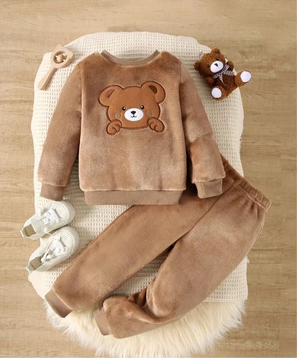 Дитячий костюм зріст 80-86 , новий