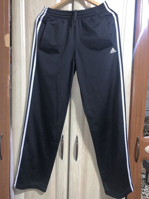 Adidas спортивки широкі