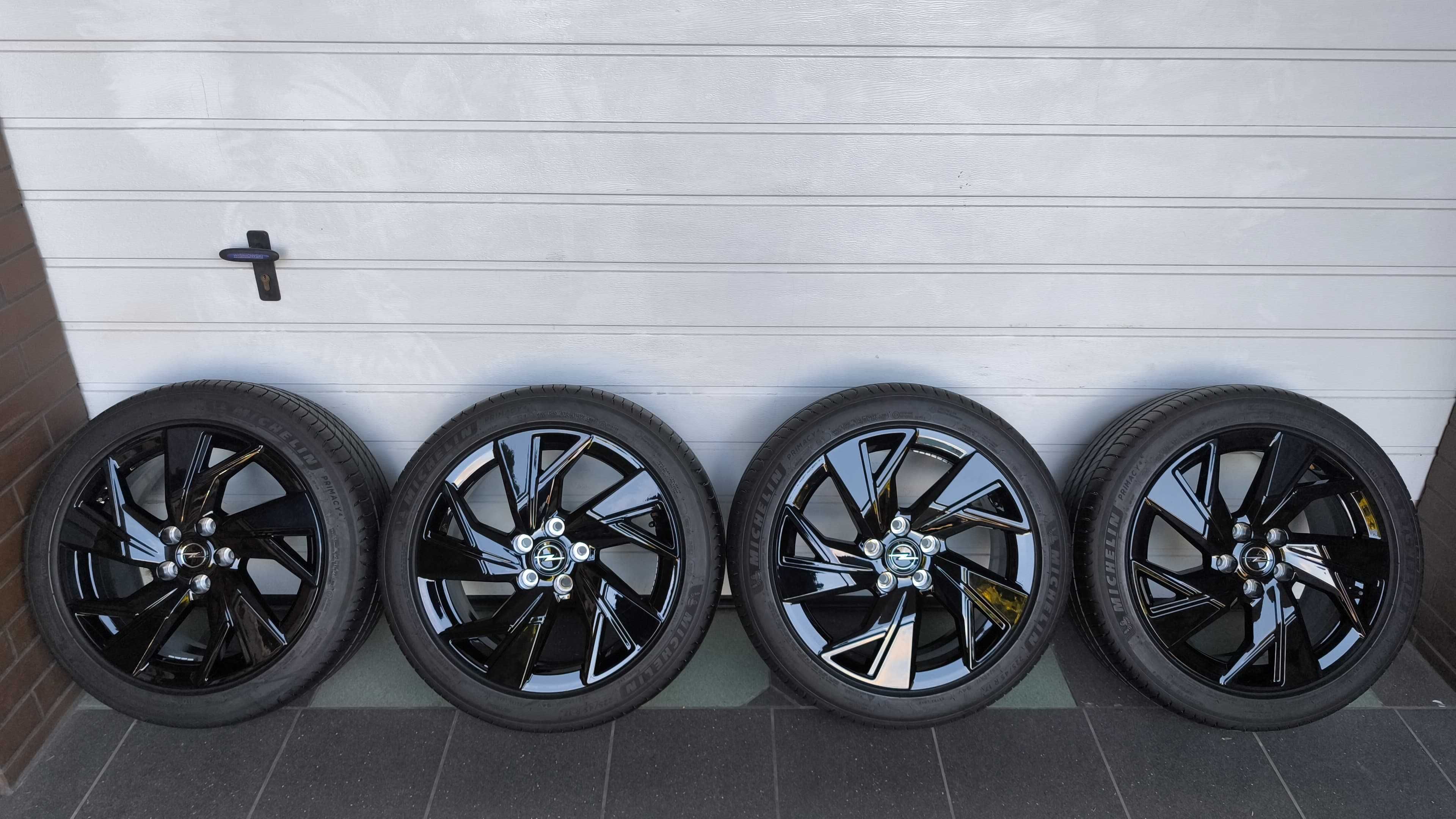 Koła 17" Opel Astra L Peugeot opony lato 225/45/17 5x108 (OL1861)