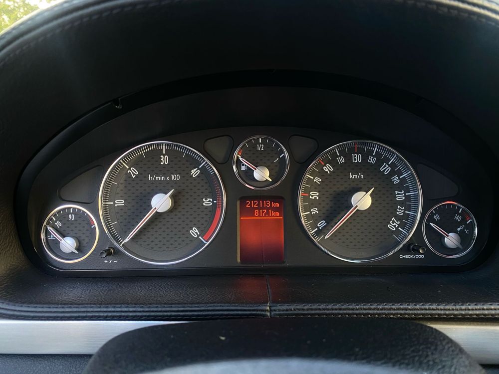 Peugeot 407 coupe