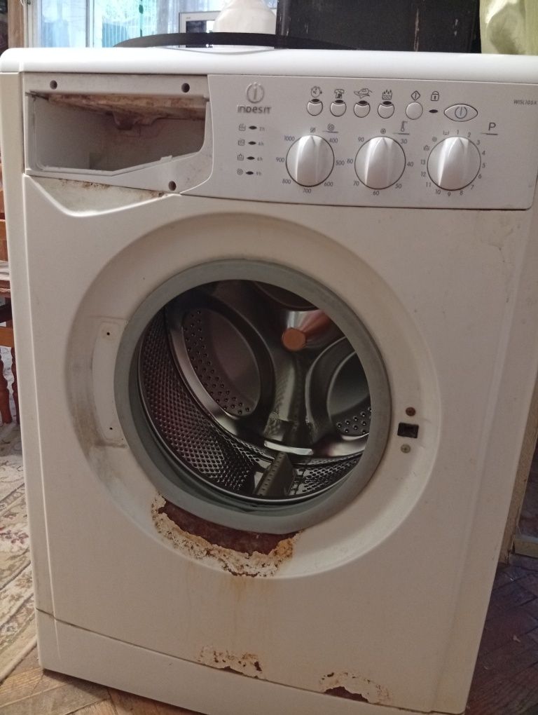 Indesit WISL 105x по запчастям