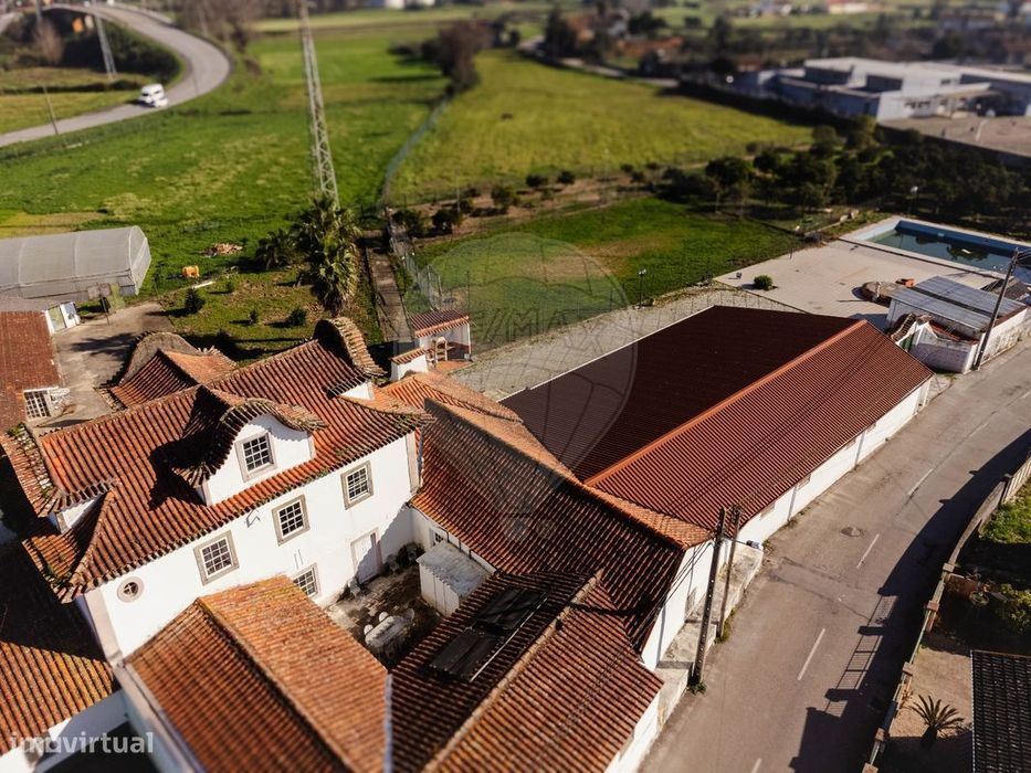 Moradia T11 para venda