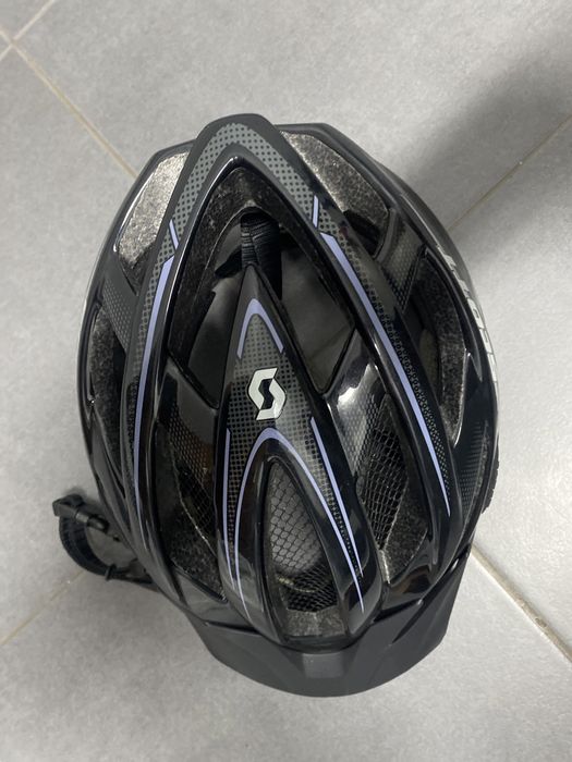 Capacete scott , tripe , capaa ipod , mosquetao grande