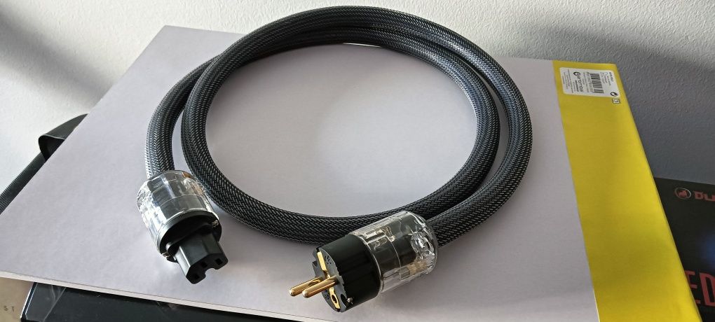 Cabo de energia HI-FI de alta qualidade