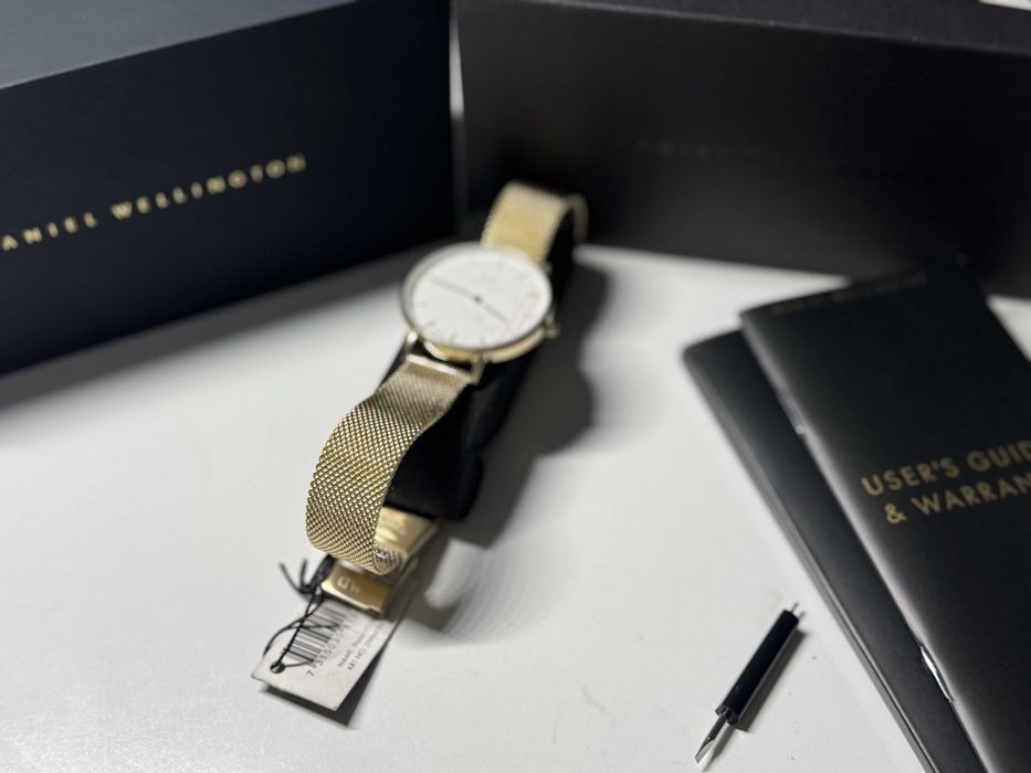Daniel Wellington Petite DW00100348 — Rose Gold, Mesh 32 мм Розпродаж!