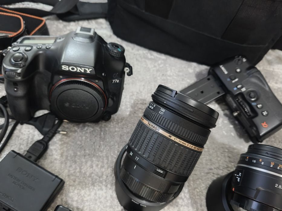 Mega zestaw sony alpha 77 ii