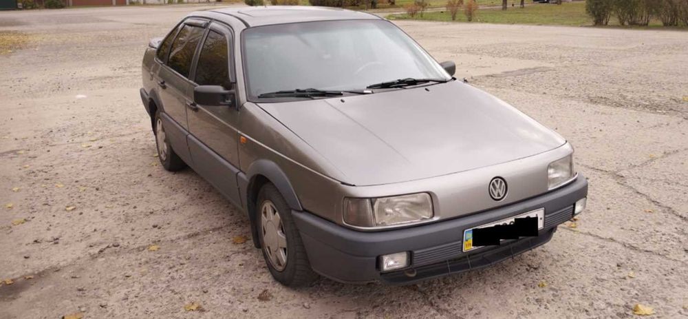 Авто: Passat B3 2E 2.0 1992