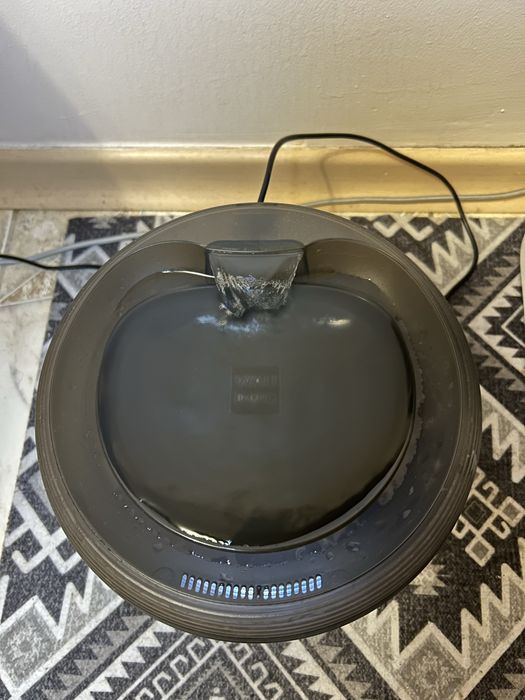 Поилка автоматическая для собак/котов waudog