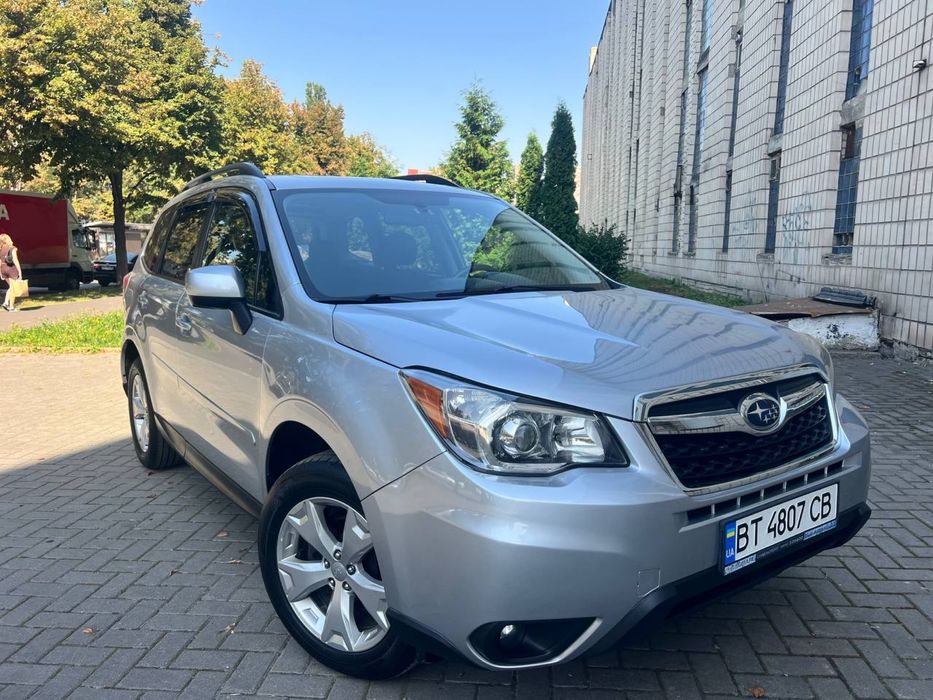 Субару форестер в отличном состоянии
