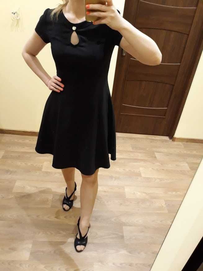 Sukienka mała czarna  wizytowa, sylwestrowa, elegancka, wesele