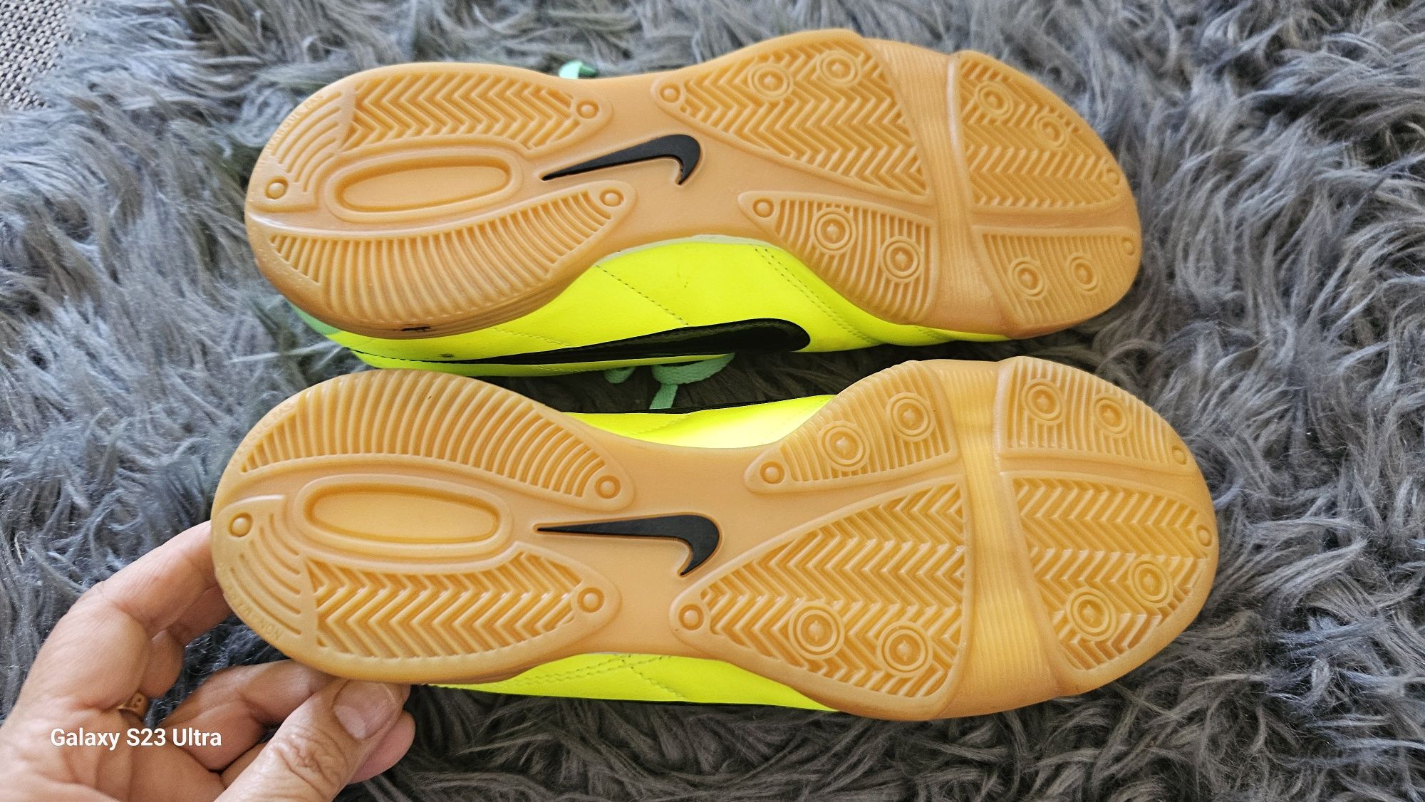 Nike Tiempo Rio IC Neon Green 39/24 cm