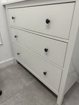 Biala komoda ikea
