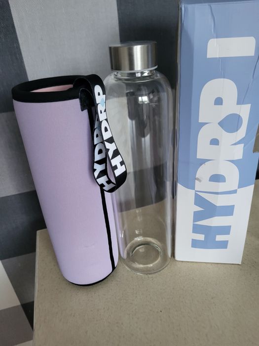 Butelka 750 ml plus sportowe etui