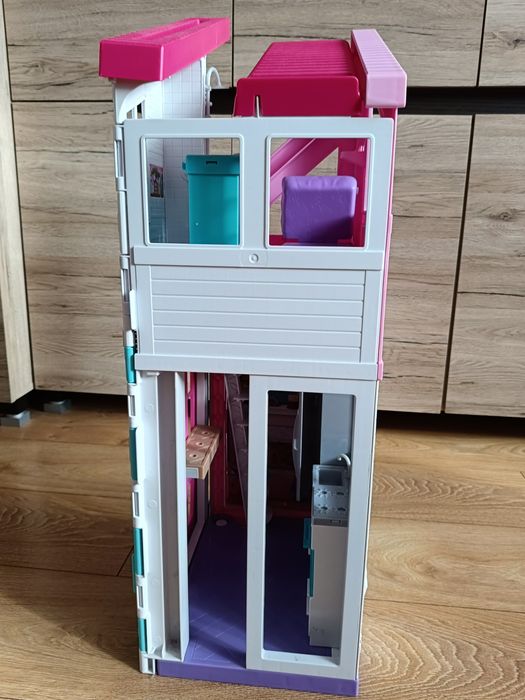 Domek dla lalek Malibu - Barbie