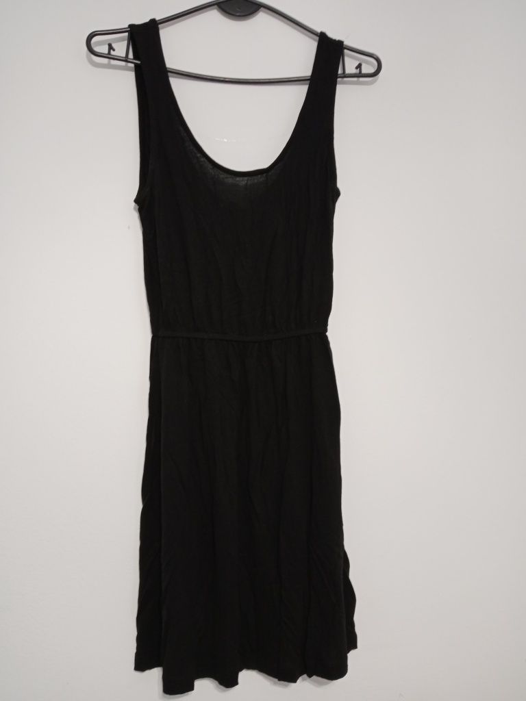 H&M r.XS/S czarna zwiewna bawełniana sukienka.